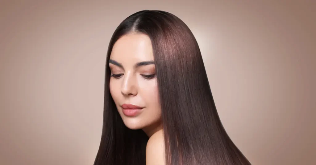 therunwaylooks the glossy hair era shiny hair
